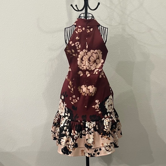 Belle by Badgley Odette Floral Print Knit Halter Mini Dress - Picture 5 of 5